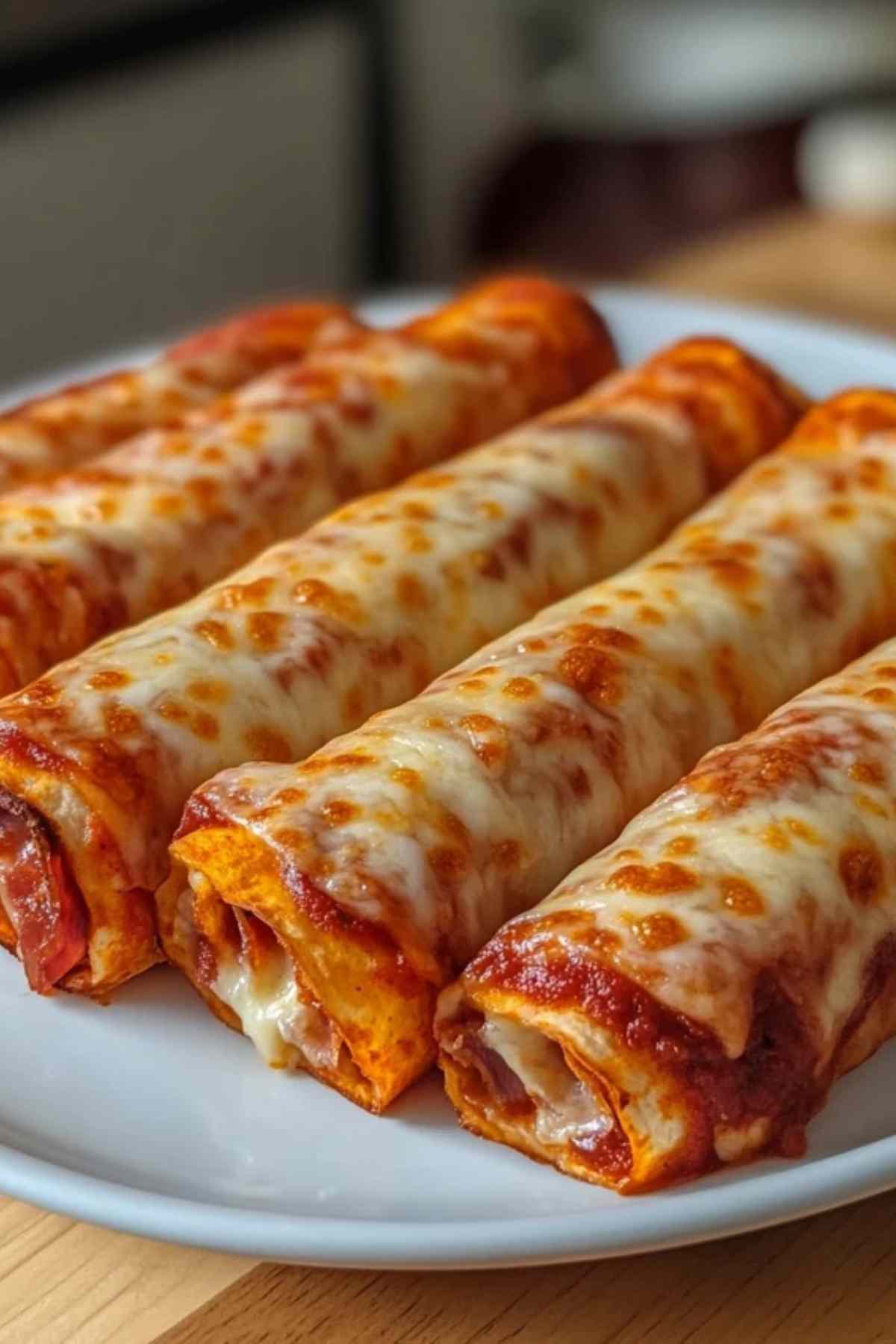 Knapperige pizzarollen gebakken in de airfryer