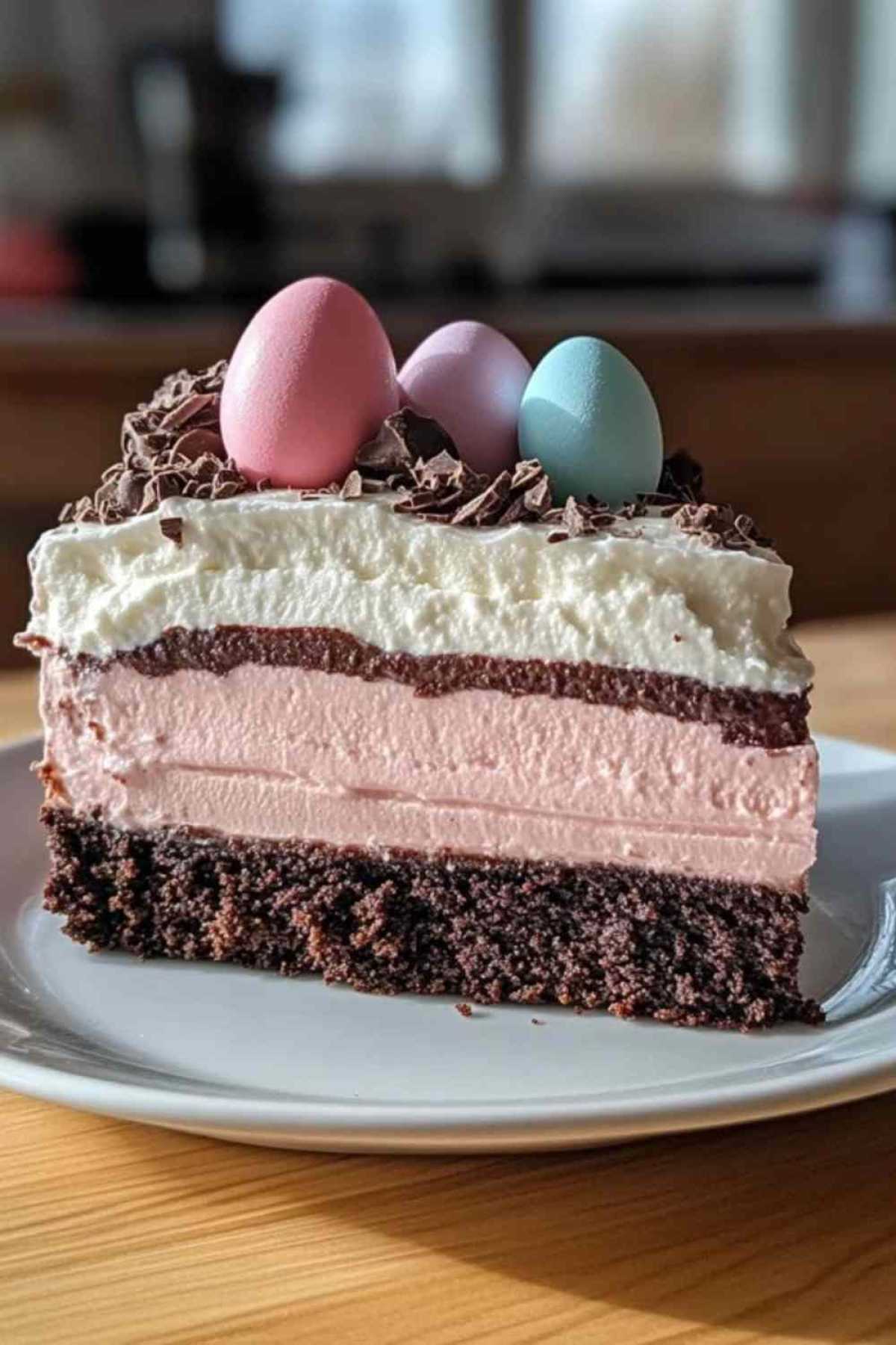 Paastaart met aardbeien en chocolade