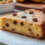 Gezonde bananencake zonder bloem en suiker gemaakt met havermout