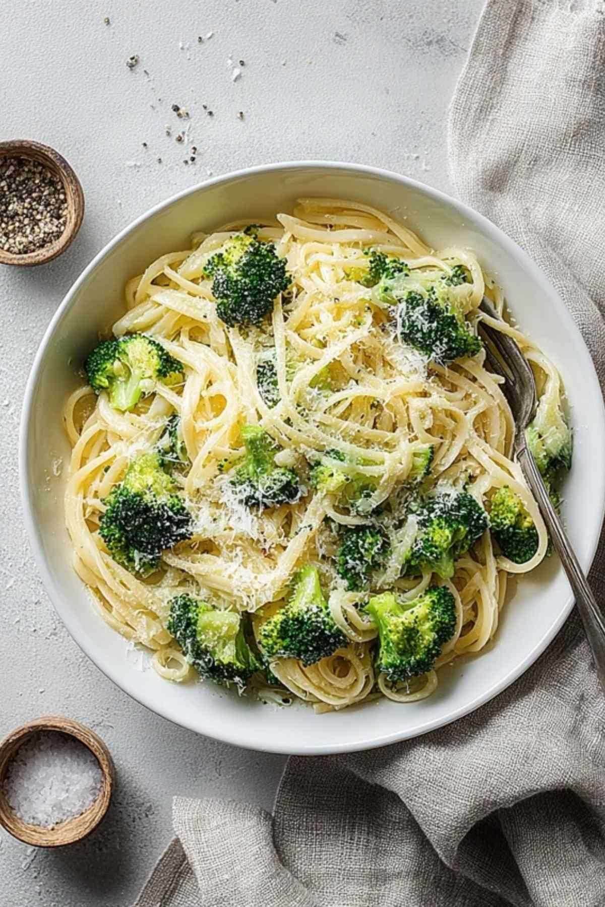 One Pot Pasta mit Brokkoli