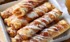 Zimtsticks von Pizza Hut – Selbstgemachtes Dessert mit Zimt-Zucker-Glasur